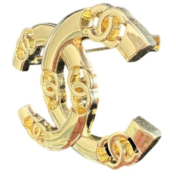 Gold CHANEL Interlocking Multi CC Brooch B23 K (CHXX018) - Picture 2 of 5